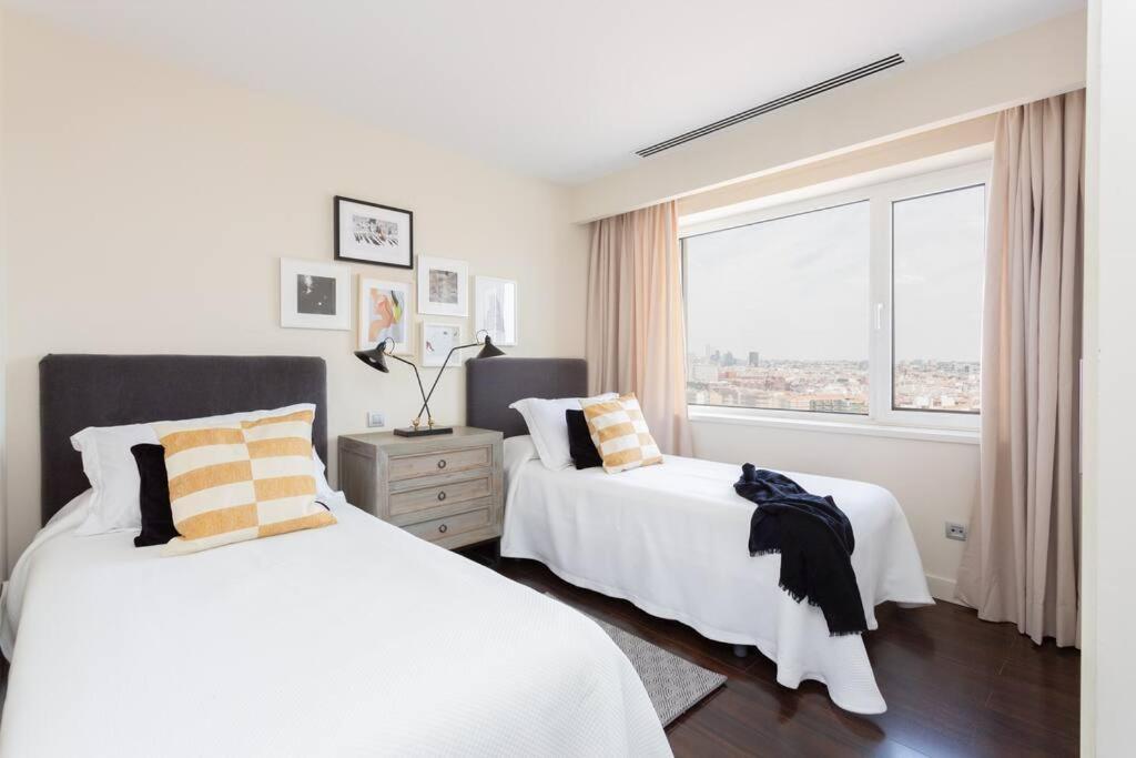 Impresionante Apartamento En Edificio De Lujo Selton Plaza Espana Apartment Мадрид Екстериор снимка